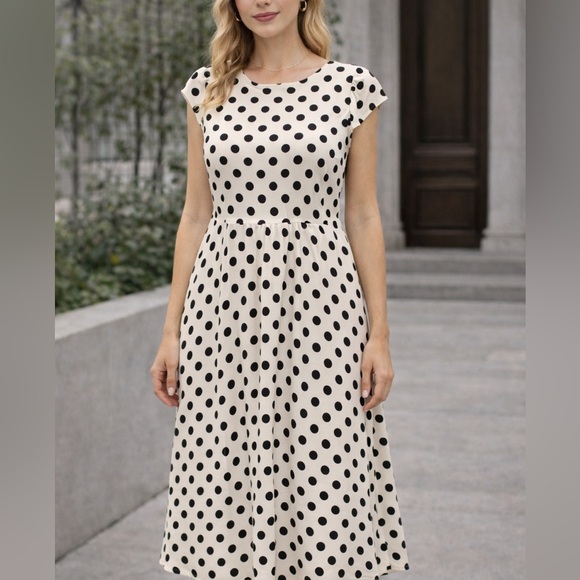 Chic Polka Dot Dress - Picture 2 of 6